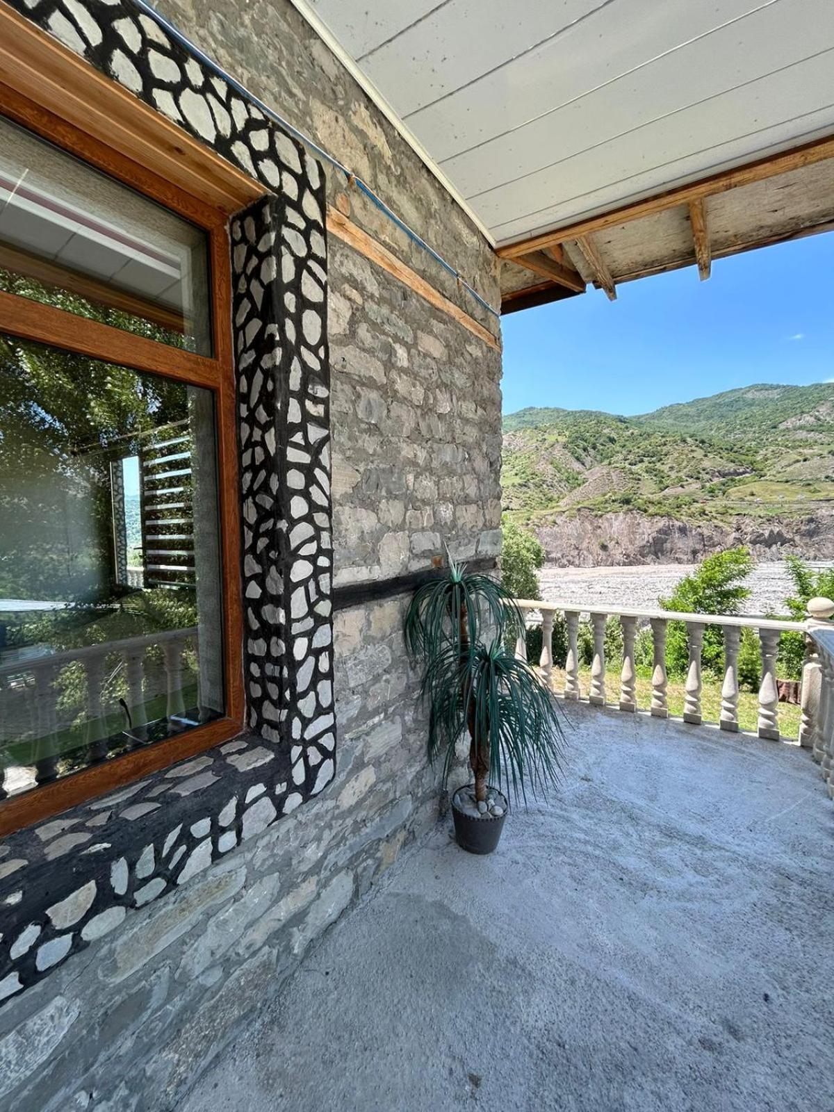 Отель Karvansaray Lahic Экстерьер фото